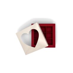 9er Pralinenschachtel mit Herz-Fenster, Deckel Creme, Boden Rot